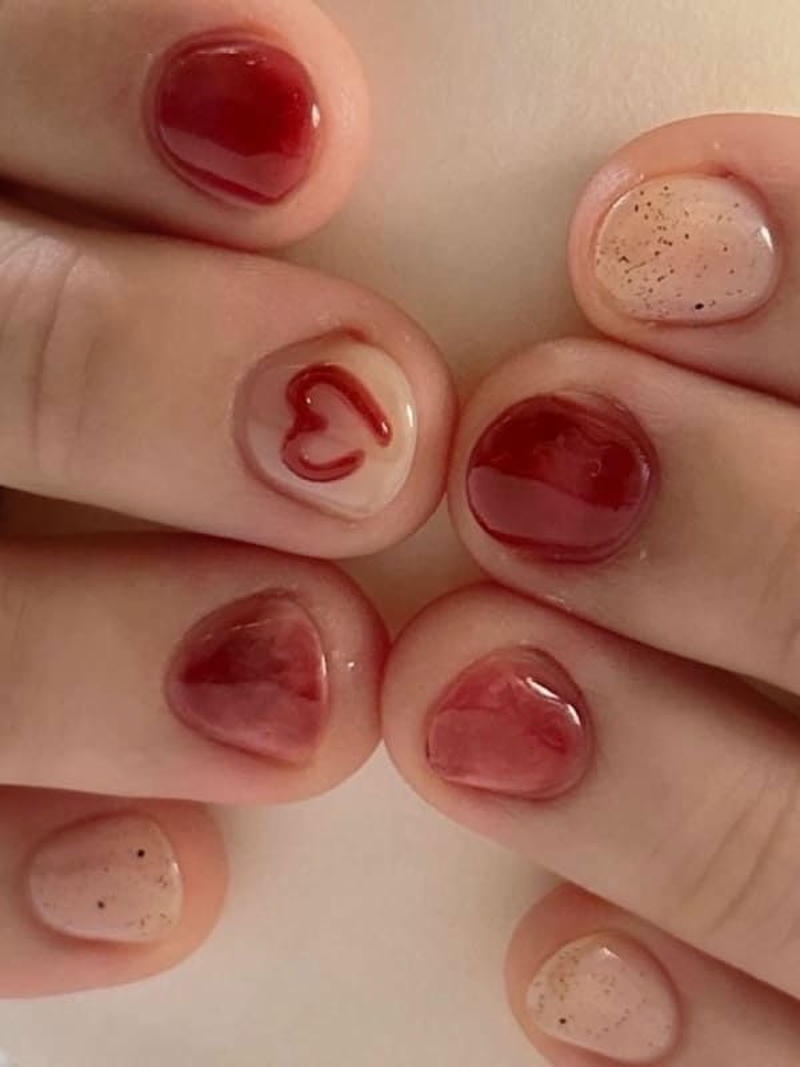 nail tay trái tim sang chảnh