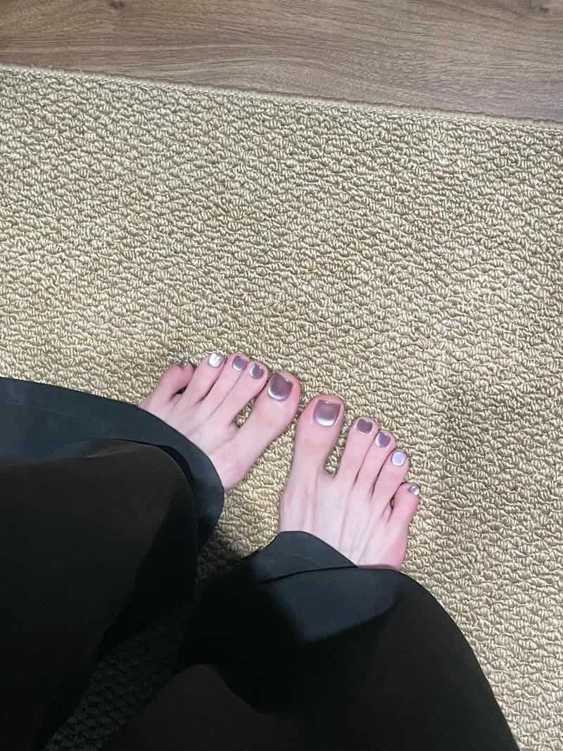 nail tím trẻ trung