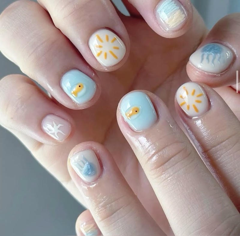 nail vẽ cute phù hợp công sở