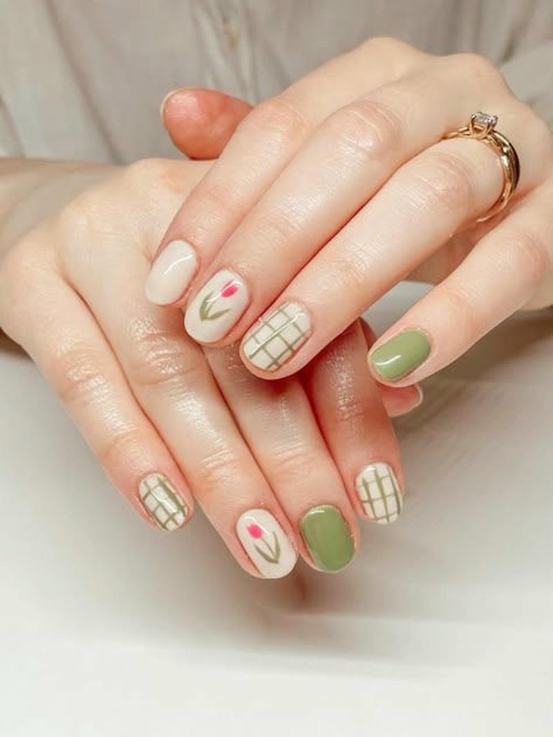nail vẽ hoa dễ thương