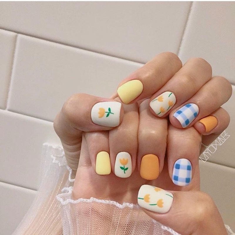 nail vẽ hoa đi tiệc