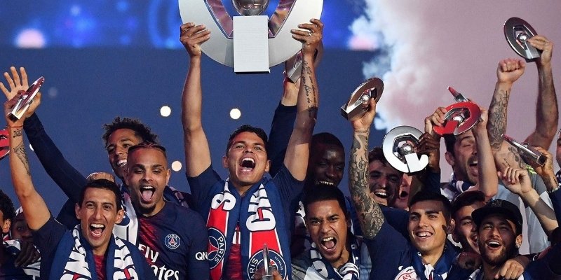 paris-saint-germain-2