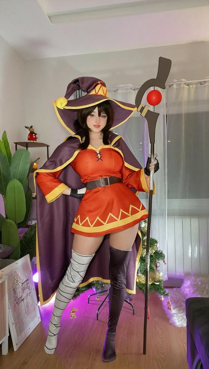 cosplay frieren giống thật