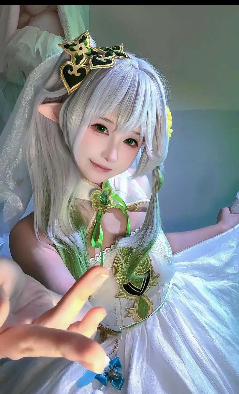 cosplay nahida hấp dẫn