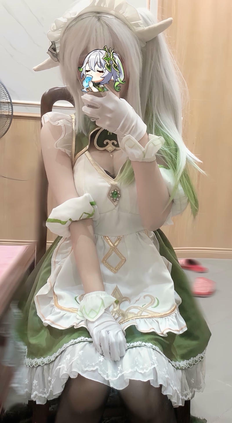 cosplay nahida táo bạo