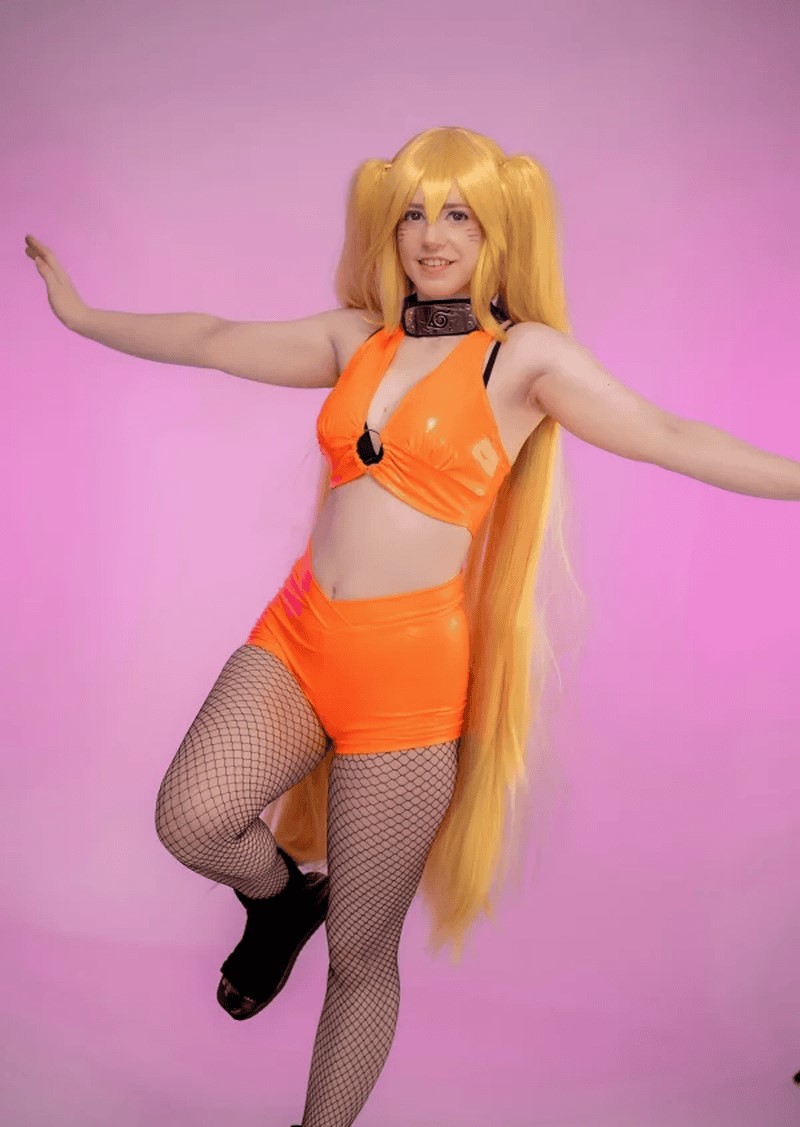 cosplay naruto hở hang